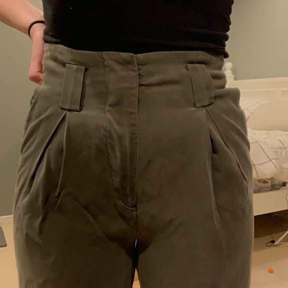 Olive green pants - Picture 2 of 5